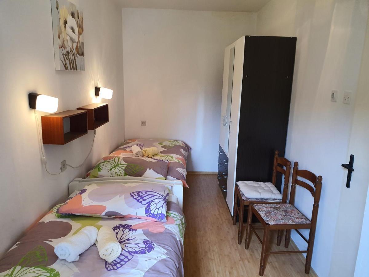 Apartments With A Parking Space Rabac, Labin - 6414 Экстерьер фото